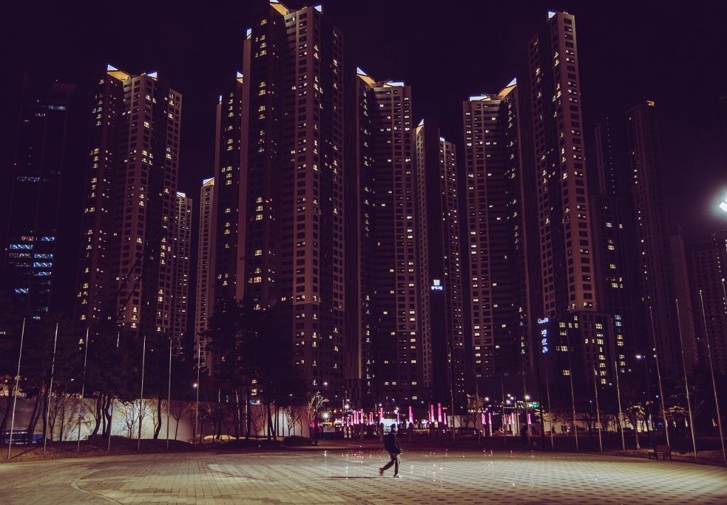 cate orase sunt in romania