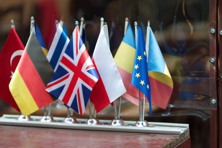 cand a intrat romania in ue