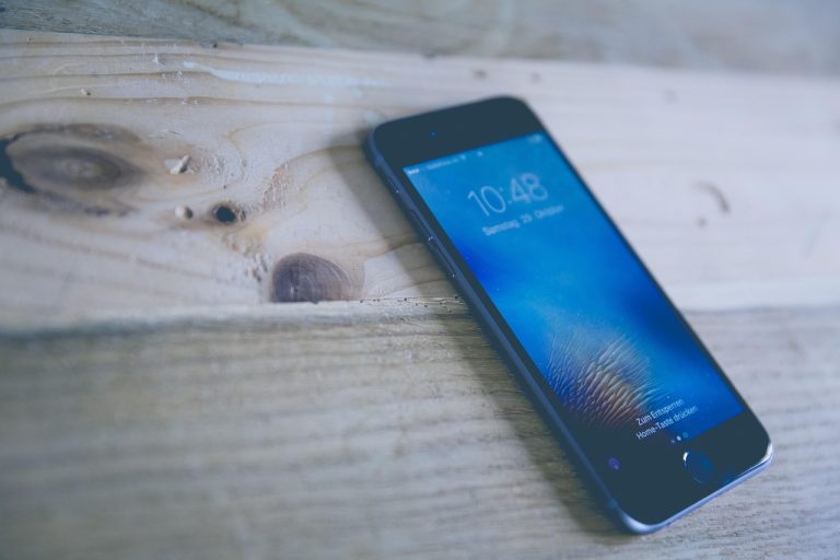 de ce scade sanatatea bateriei iphone