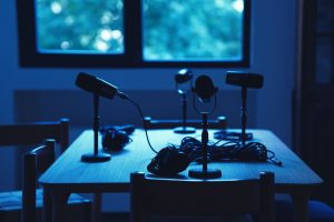 Pot fi detectate microfoanele fara fir, microfoanele GSM sau dispozitivele audio ascunse?